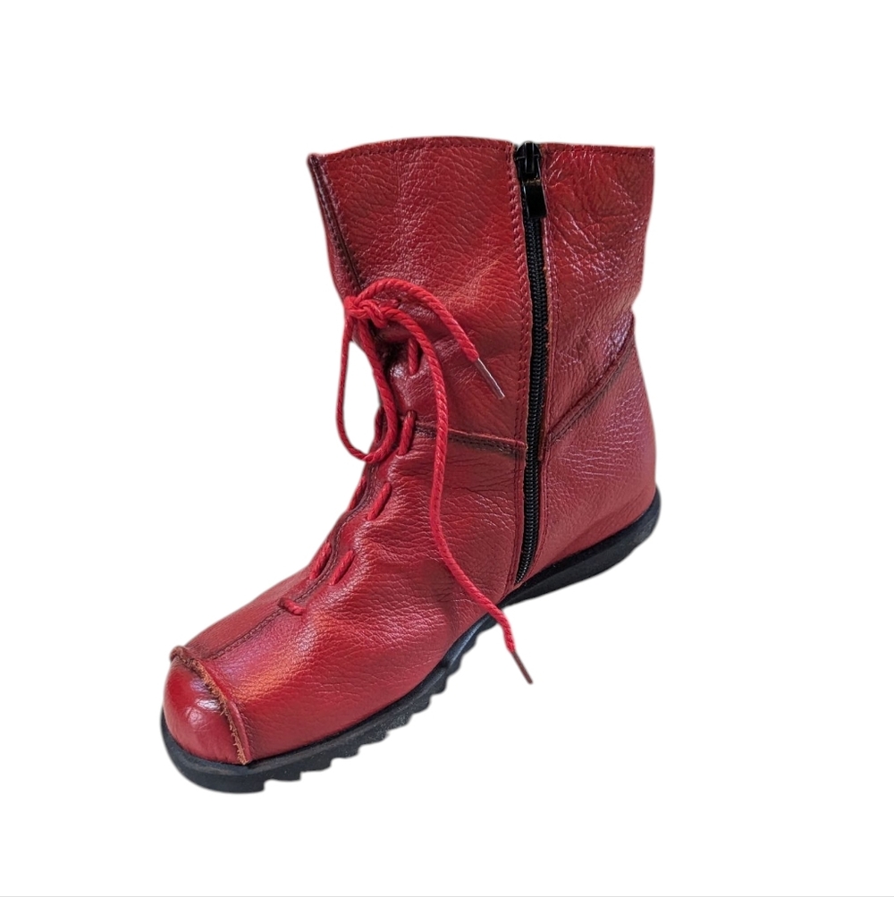 Red Pebble Leather Funky Ankle Boots. Sz 8-8.5 ***(SEE SIZE CHART)***